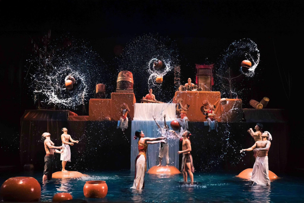 chuong-trinh-nghe-thuat-chum-show