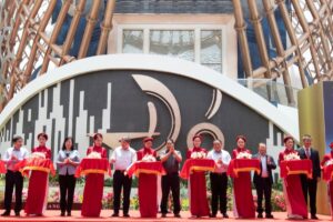THỦ TƯỚNG CẮT BĂNG KHÁNH THÀNH NHÀ HÁT TƯ NHÂN ĐẦU TIÊN TẠI VIỆT NAM – NHÀ HÁT “ĐÓ”, VEGA CITY NHA TRANG