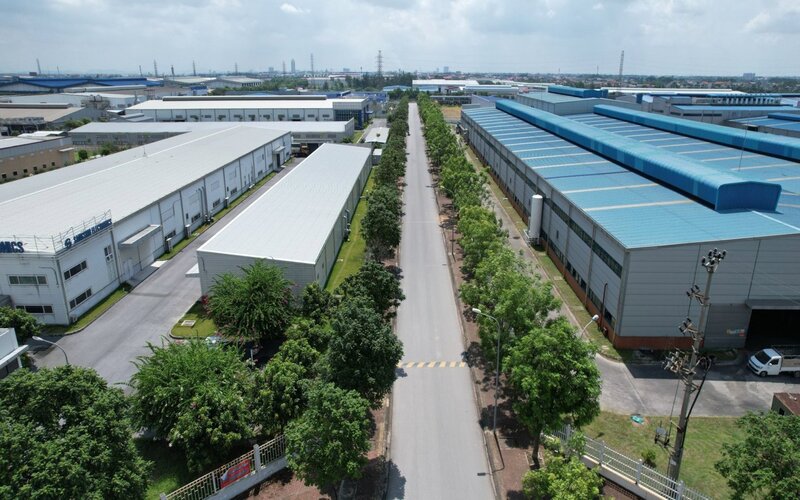 Kinh nghiệm và lưu ý quan trọng khi đầu tư bất động sản công nghiệp