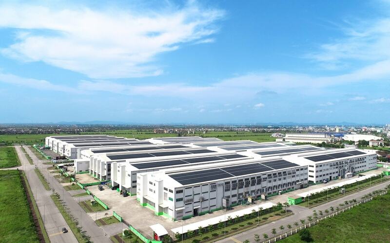 Bất động sản công nghiệp thường tập trung tại các khu công nghiệp, khu chế xuất, khu kinh tế hoặc cụm công nghiệp được quy hoạch riêng biệt