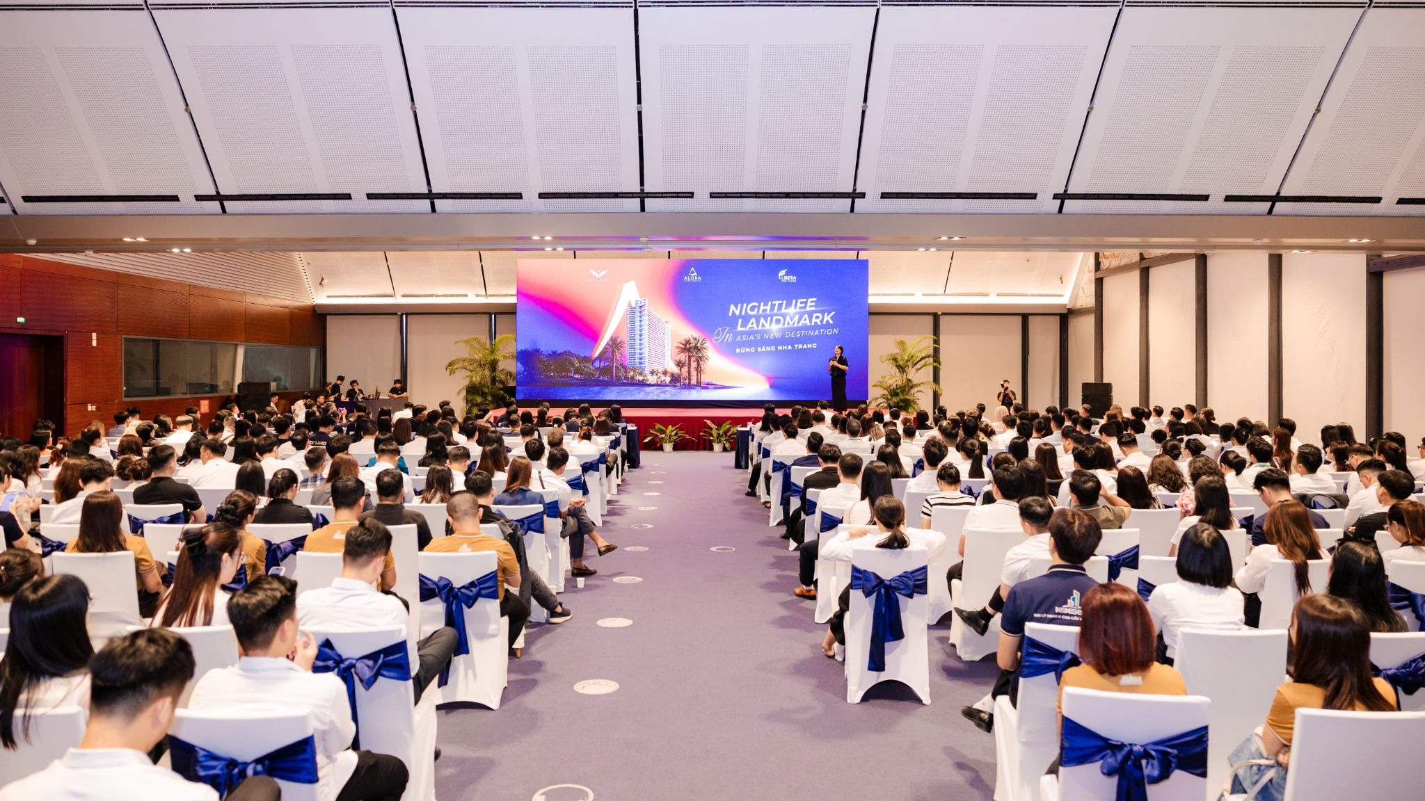 Chuỗi sự kiện đào tạo chuyên sâu dự án Alora Nha Trang: “Tiếp lửa” cho hơn 2000 chuyên viên kinh doanh trên toàn quốc